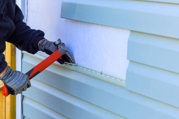Reliable Siding Replacement contractor in Roanoke, IL by Squared Siding